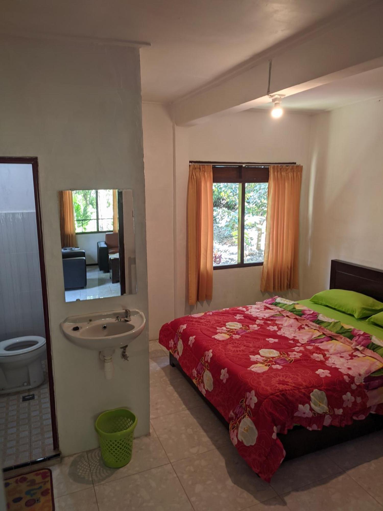 Homestay Peno *